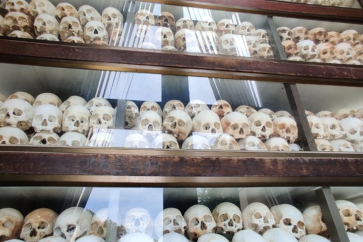 Phnom Penh Vital Discovery-Full Day Tour (Incluindo todos os serviços)