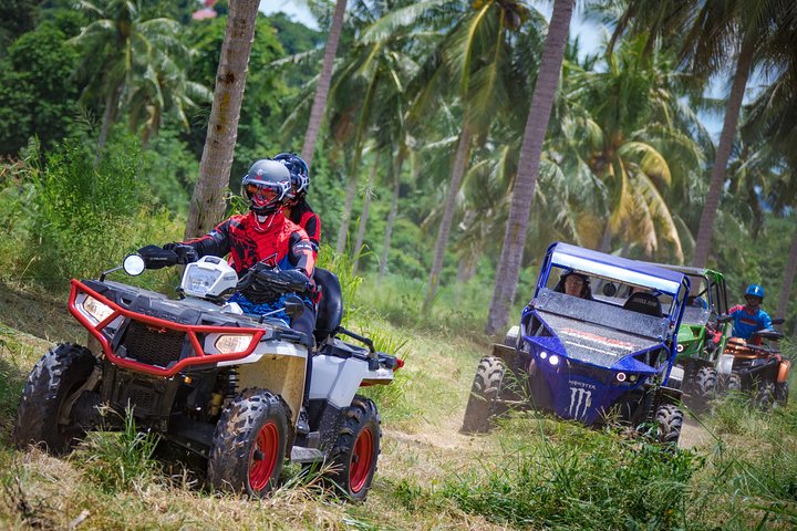 Tour para principiantes Pattaya 28km ATV o Buggy Adventure