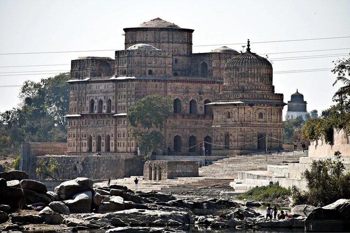 Rafting Adventure på River Betwa med lunsj eller middag fra Orchha
