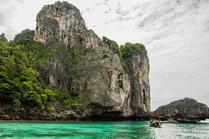 Excursion d'une journée aux îles Phi Phi avec déjeuner au départ de Krabi