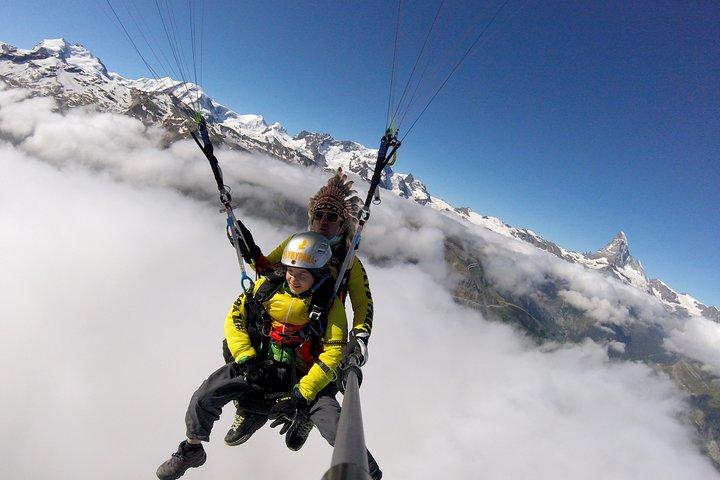 FLYMATTERHORN VIP Tandem Paraquedas Zermatt Matterhorn Vista