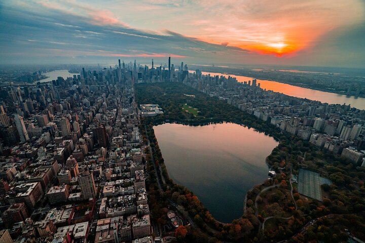 Privat New York City Helikoptertur for par fra Westchester