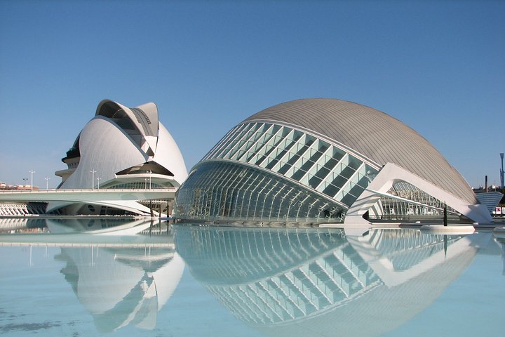 Privater Valencia Transfer : Kreuzfahrthafen oder Flughafen ins Zentrum Valencias