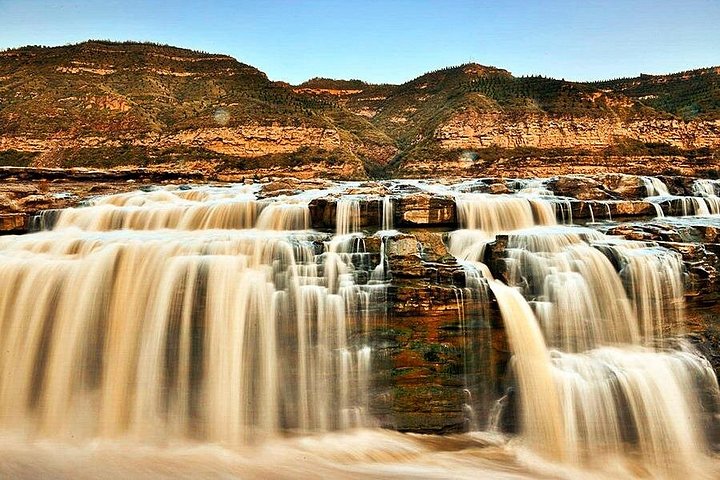 Excursão privada de um dia pelo Rio Amarelo à Cachoeira Hukou