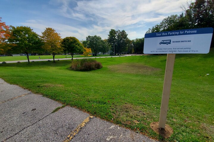 Excursão Traverse City Wine de 5 horas: 4 vinícolas na Old Mission Peninsula