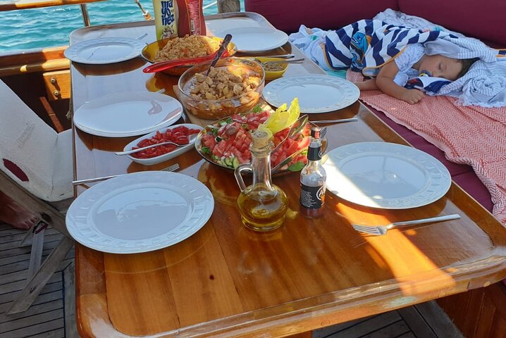 Bodrum Luxe privécruise met Gulet – zwemmen, lunch, verborgen baaien