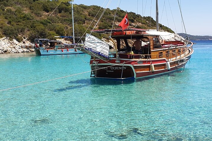 Bodrum Luxe privécruise met Gulet – zwemmen, lunch, verborgen baaien