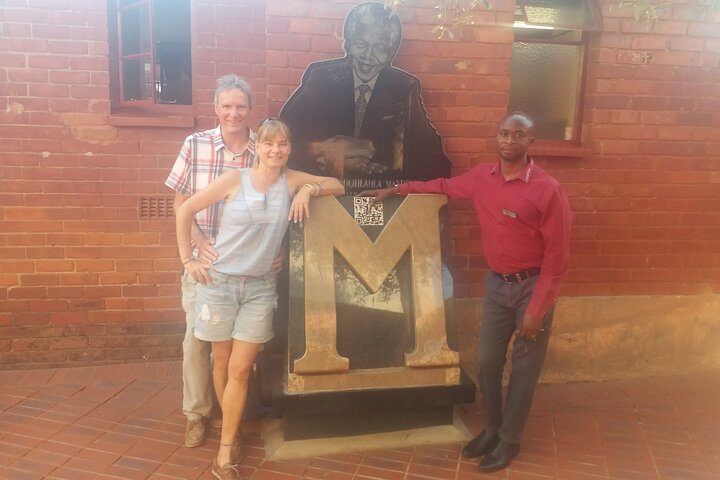 Tour de medio día guiado por Soweto y el Museo del Apartheid