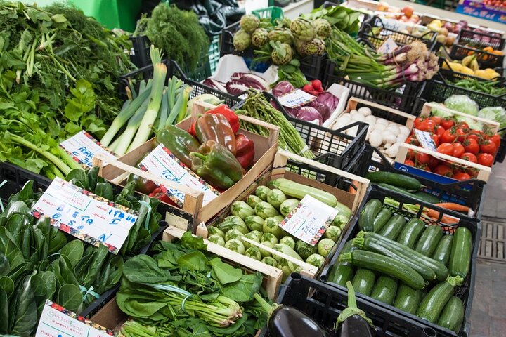 Siciliansk matlagingskurs med havutsikt og Taormina-markedet med kokk Mimmo