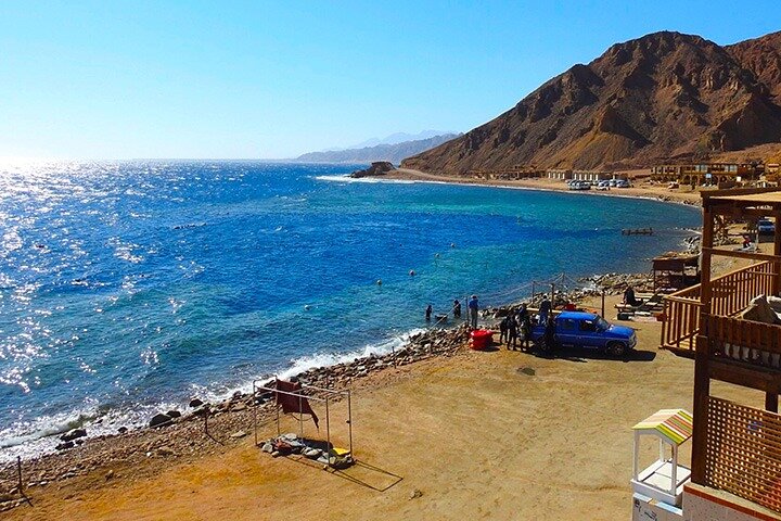 Ras Abu Gallum & Blue Hole Snorkel Safari per jeep en kameel