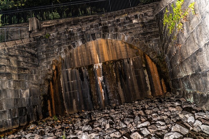 Tour fantasma de Richmond: Secretos siniestros del fondo de shock