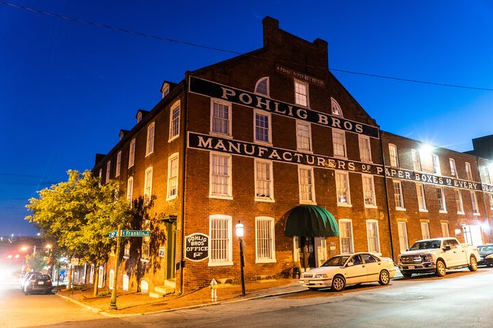 Tour fantasma de Richmond: Secretos siniestros del fondo de shock
