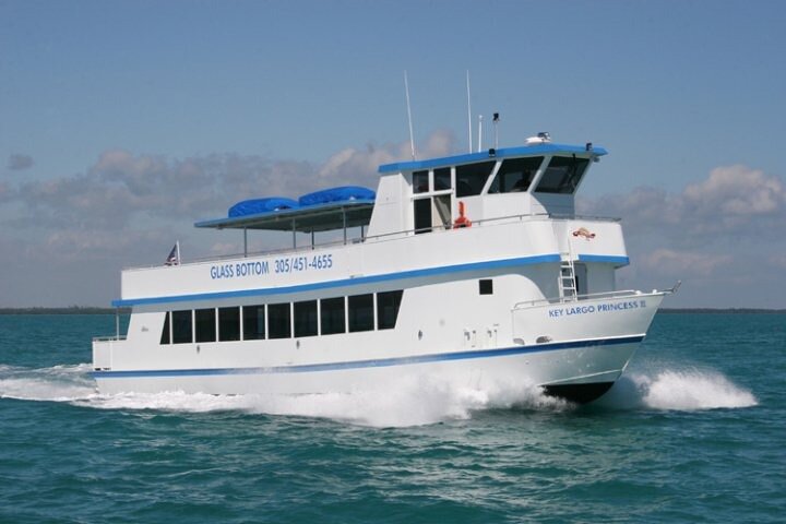 Aventure en bateau à fond de verre sur le récif corallien de Key Largo