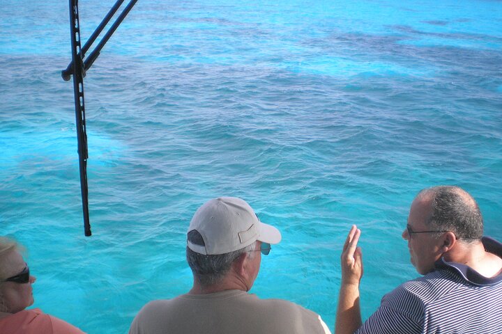 Aventure en bateau à fond de verre sur le récif corallien de Key Largo