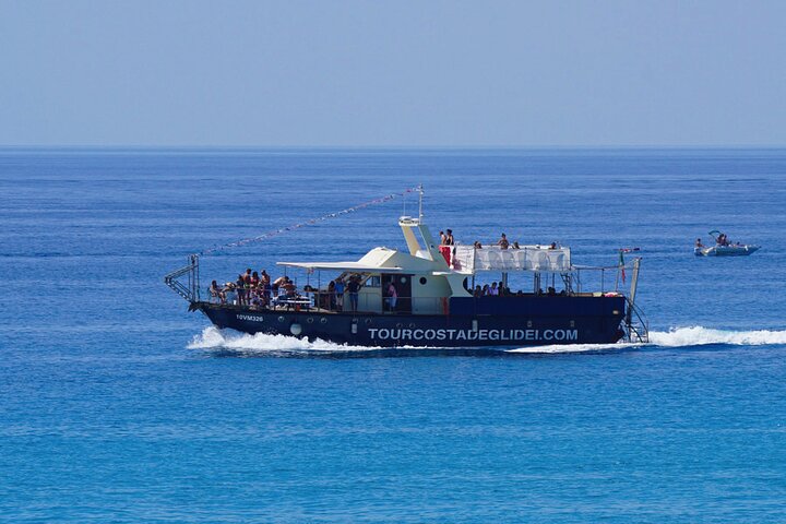 Passeio pela Costa degli Dei de barco, 3 horas com aperitivo incluído
