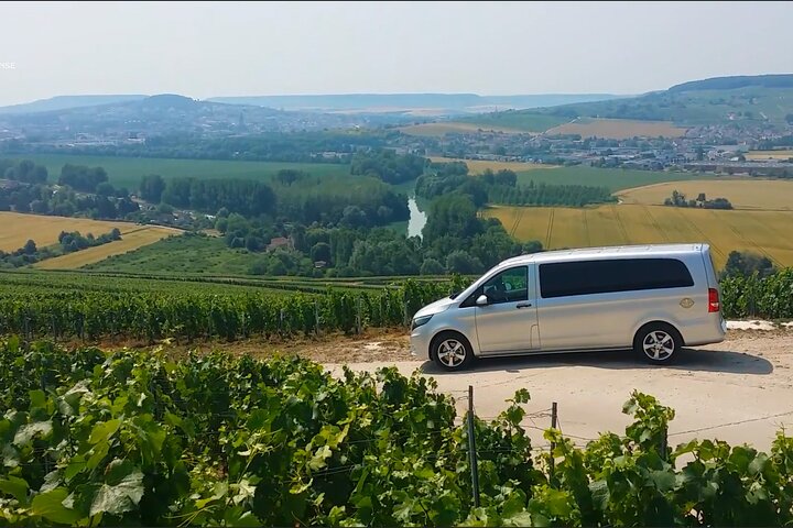 Excursion d'une journée au Champagne au départ de Reims avec 9 dégustations de Champagne