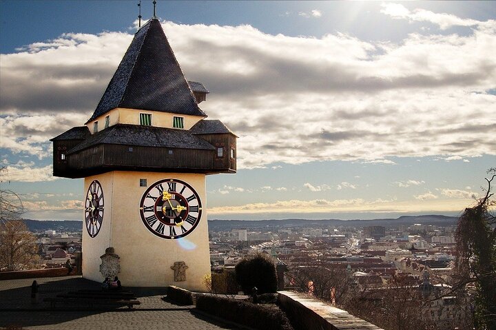 Graz Puzzle Rally: Descubra os segredos da cidade velha sem precisar de um aplicativo.