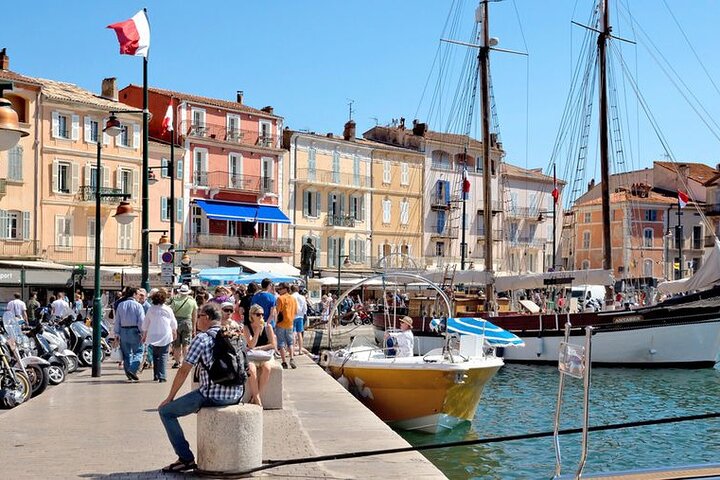 Privétour van 11 uur naar ST TROPEZ vanuit MARSEILLE , AIX per lux VAN