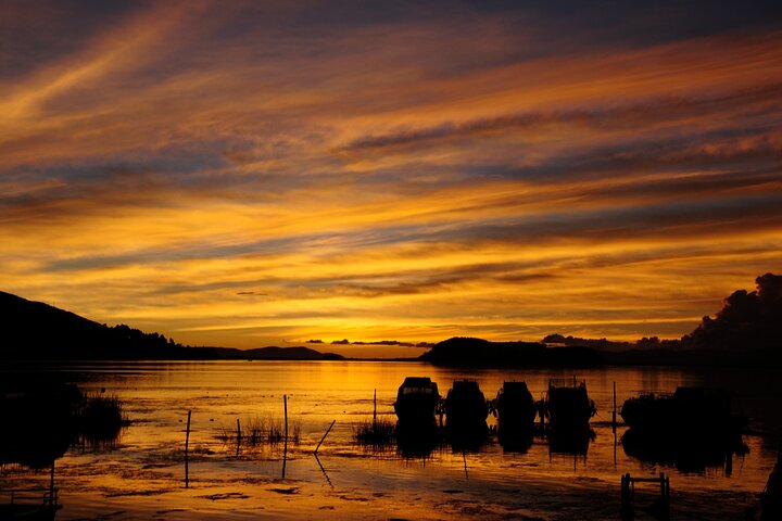 Uros Schilf schwimmende Inseln & Taquile Insel Titicaca Puno Ganztags