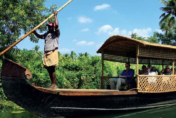 Cochin : Ecoboottocht met lunch door Backwater Village