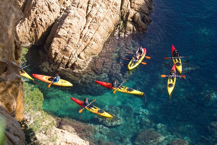Costa Brava - Kajakken en snorkelen "Sea Caves" Tour