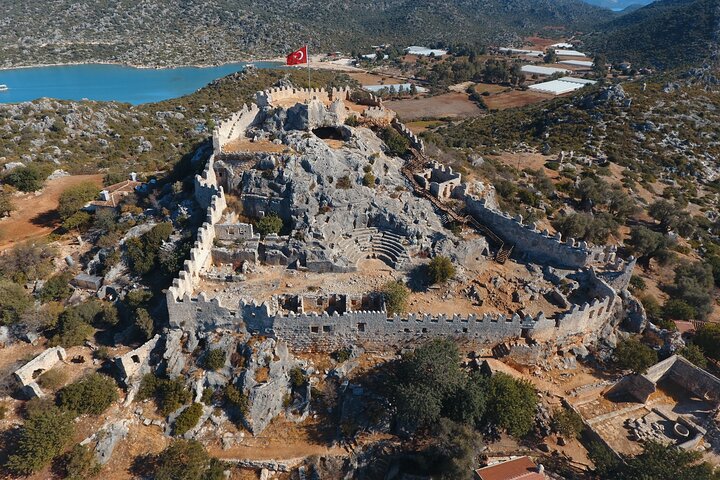 Recorrido compartido en barco por la ciudad de Kekova, incluido el almuerzo