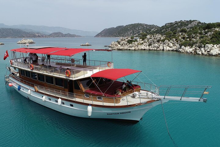 Recorrido compartido en barco por la ciudad de Kekova, incluido el almuerzo