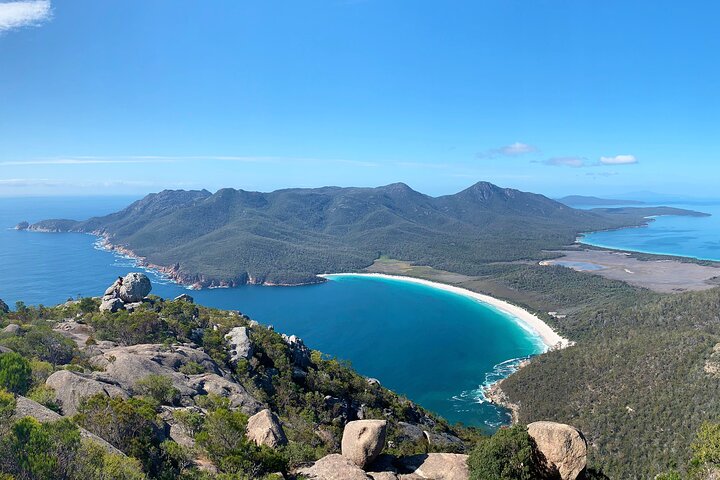 Tour di un'intera giornata a Wineglass Bay e Freycinet NP da Hobart via Richmond Village