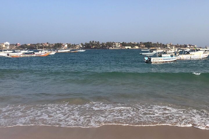 Mamelles Lighthouse and Ngor Island (Walking Tour)