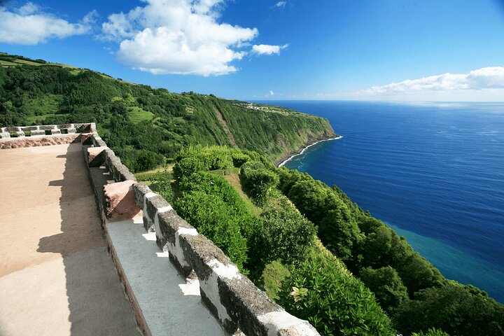 Full-Day Nordeste & waterfall Tour with Lunch