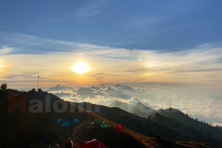 Mt Rinjani Trekking 2 dager 1 natt (Senaru Crater Rim)