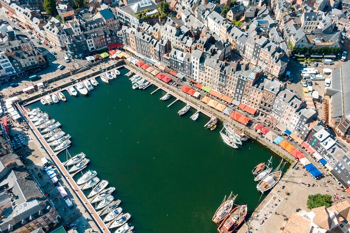 Escursione di un giorno a Deauville e Honfleur da Le Havre con Guida facoltativa