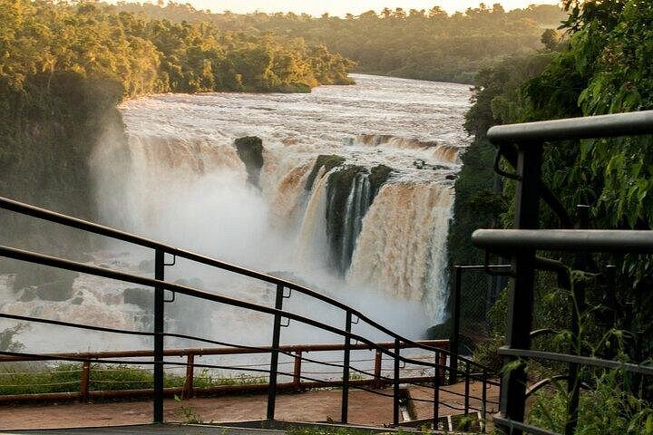 Full-Day Private Tour: Paraguayan Falls, City Tour and Shopping Ciudad Del Este