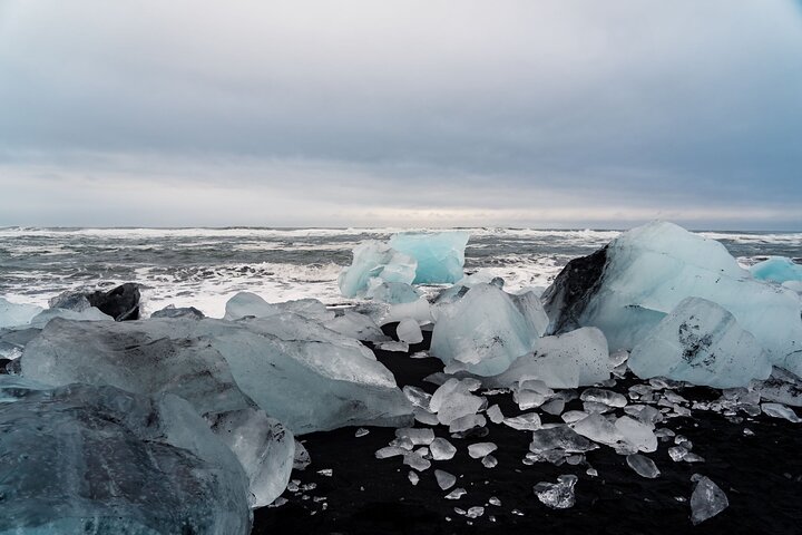 Guided Glacier Lagoon and Diamond Beach Day Trip from Reykjavik
