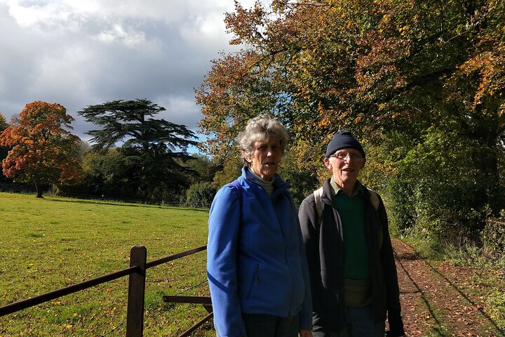 A excursão privada de um dia de bicicleta elétrica em Cotswolds começa perto de Oxford