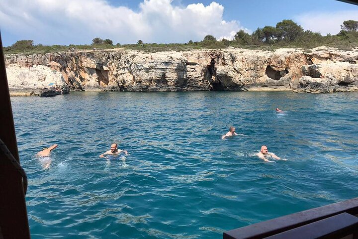 Medulin : All-Inclusive Piratenboottour zur Kamenjak-Höhle & Levan