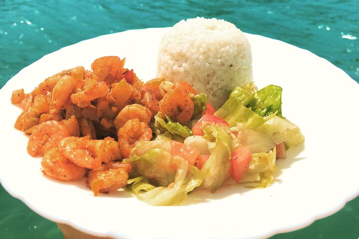 Caribbean Catamaran Day Cruise: Strande, snorkling og frokost