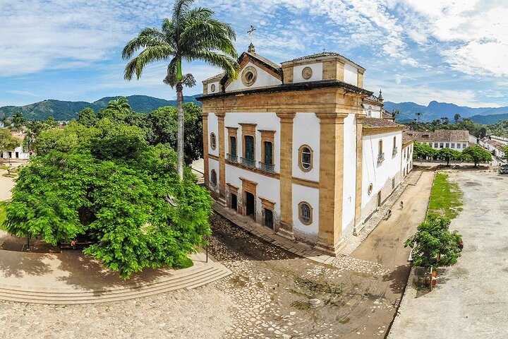 Vervoer van Paraty naar Ilha Grande (of vice versa)
