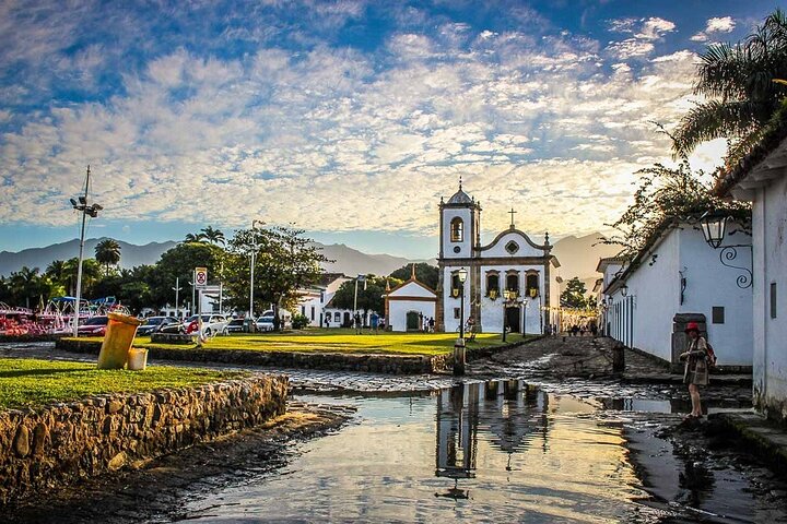 Vervoer van Paraty naar Ilha Grande (of vice versa)