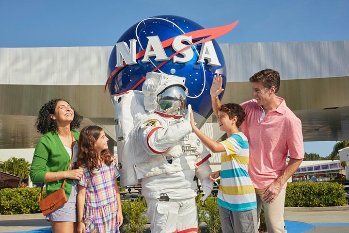 Centro Espacial Kennedy con transporte desde Orlando y Kissimmee