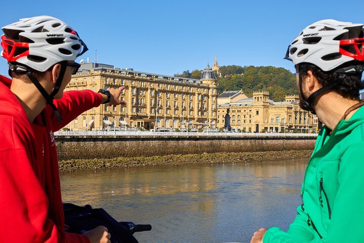 San Sebastian E-Bike-Tour: Baskische Geschichte und Kultur.