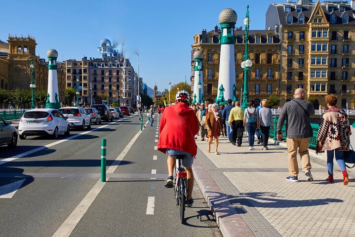 San Sebastian E-Bike-Tour: Baskische Geschichte und Kultur.