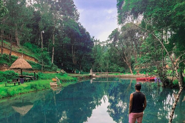 Tour di un'intera giornata alle grotte e alla natura di Rey Marcos da Coban