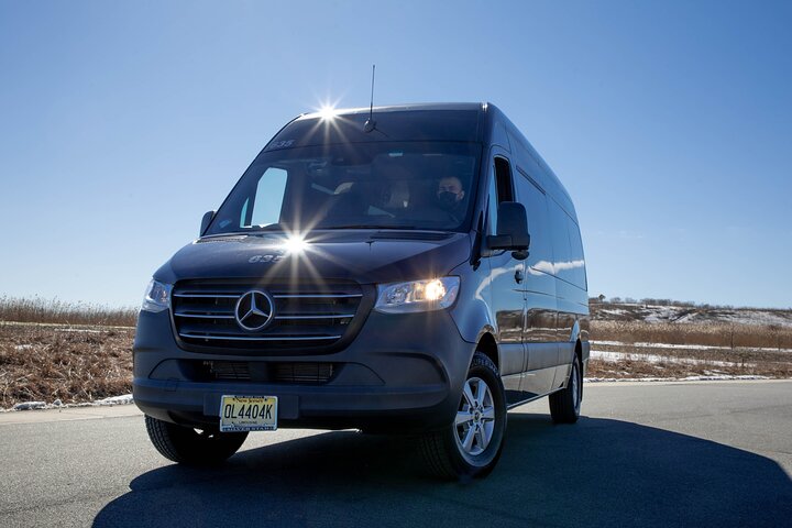 New York City Airport Ankomst Transfer med Sprinter LGA JFK EWR