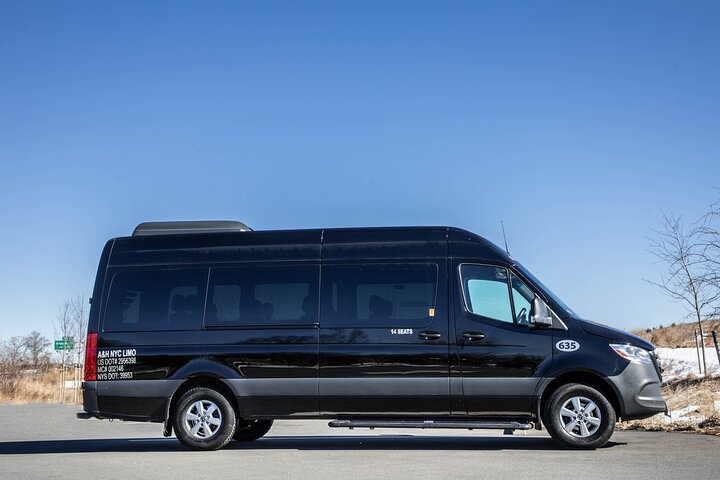New York City Airport Ankomst Transfer med Sprinter LGA JFK EWR
