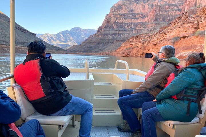 Grand Canyon West Heli Tour med bådtur og valgfrit adgangskort