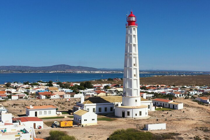 Ria Formosa - Passeio de barco pelas 3 Ilhas: Armona | Ilha da Culatra | Farol