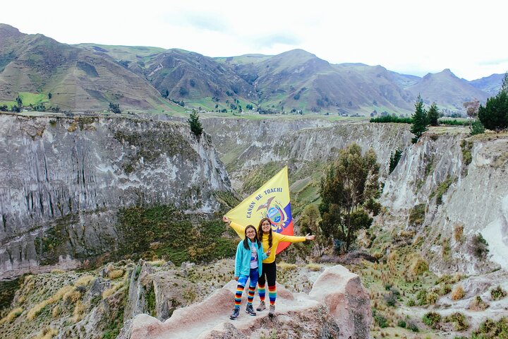 Excursión de día completo a la laguna de Quilotoa desde Quito con entradas diarias
