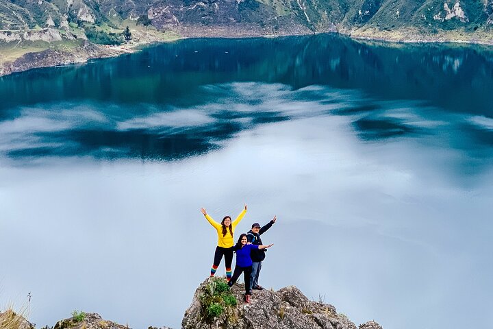 Excursión de día completo a la laguna de Quilotoa desde Quito con entradas diarias