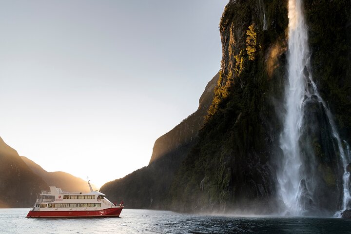 Milford Sound Vlucht & Cruise Dagtrip vanuit Queenstown